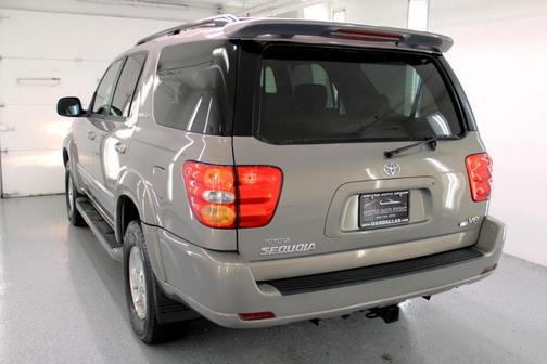 2002 Toyota Sequoia Limited