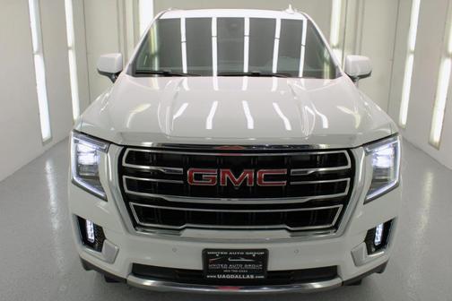 White 2021 GMC Yukon XL SLT
