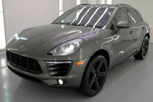 2016 Porsche Macan S