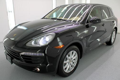 2012 Porsche Cayenne Base