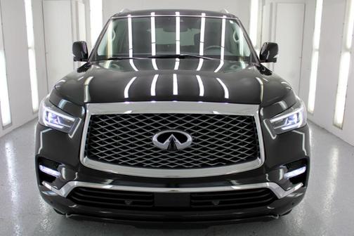 2018 INFINITI QX80 Base