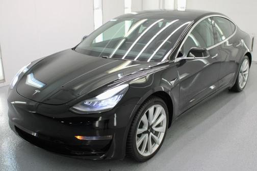 Black 2019 Tesla Model 3 Standard Range Plus