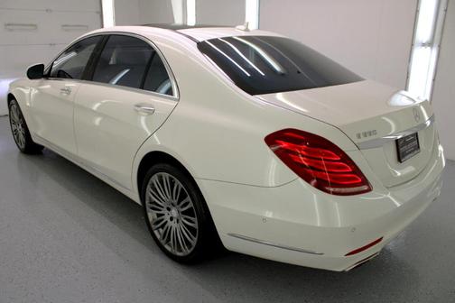 2015 Mercedes-Benz S-Class S 550