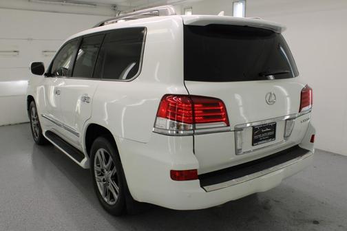 2014 Lexus LX 570 Base