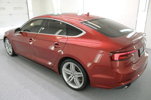Matador Red Metallic 2018 Audi A5 2.0T Prestige
