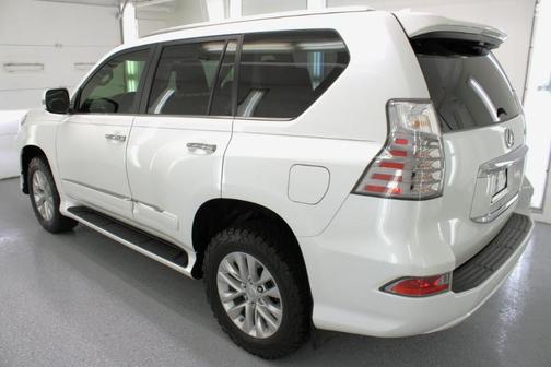 2017 Lexus GX 460 Base