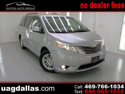 2016 Toyota Sienna XLE