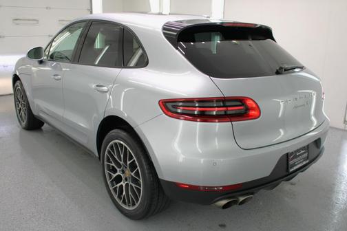 2017 Porsche Macan S