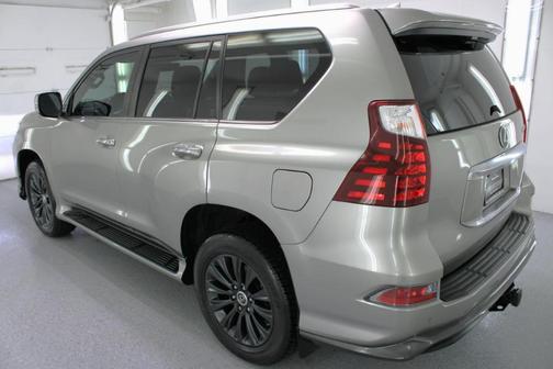 Atomic Silver 2021 Lexus GX 460 Base