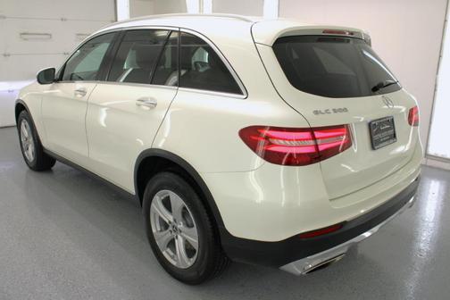 2018 Mercedes-Benz GLC 300 Base