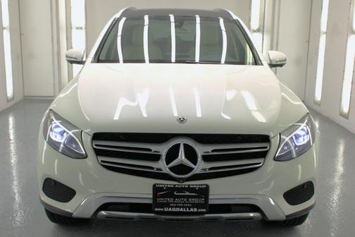 2018 Mercedes-Benz GLC 300 Base