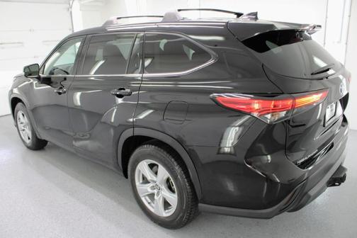 Black 2021 Toyota Highlander L