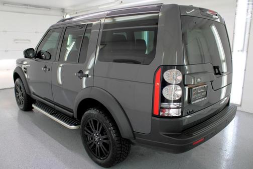 2016 Land Rover LR4 Base