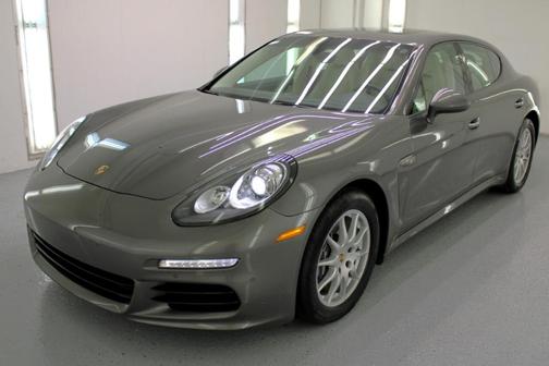 2014 Porsche Panamera 2