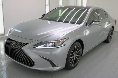 2022 Lexus ES 350 Base