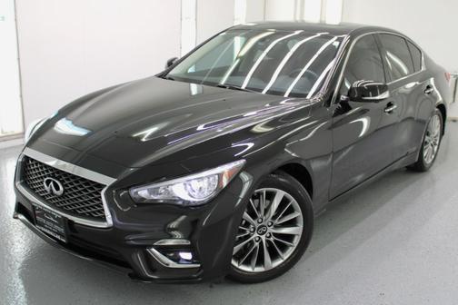 2023 INFINITI Q50 LUXE