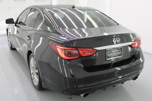 2023 INFINITI Q50 LUXE