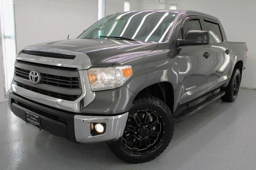 2014 Toyota Tundra SR5