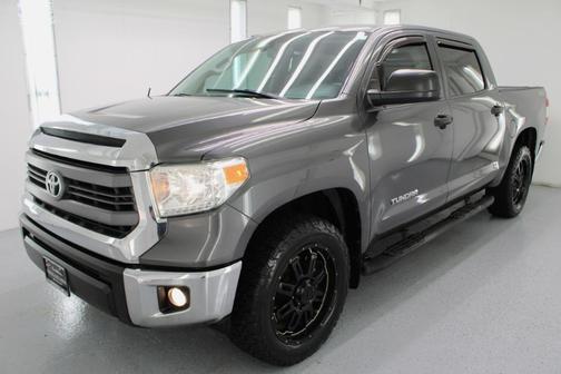 2014 Toyota Tundra SR5