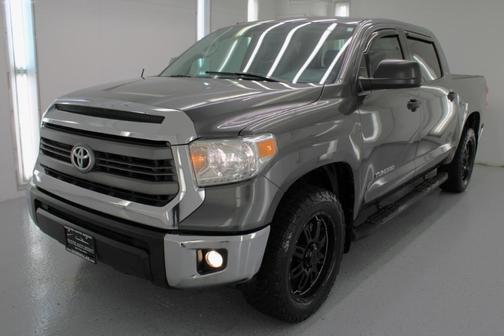 2014 Toyota Tundra SR5