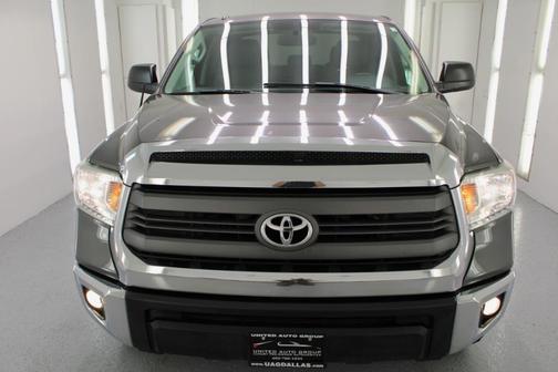 2014 Toyota Tundra SR5
