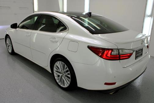 2016 Lexus ES 350 Base