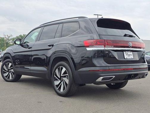 2025 Volkswagen Atlas 2.0T SE