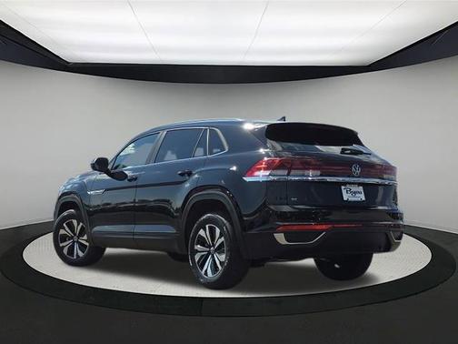 2026 Volkswagen Atlas Cross Sport 2.0T SE