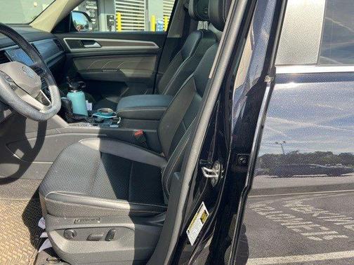 2022 Volkswagen Atlas 3.6L SEL