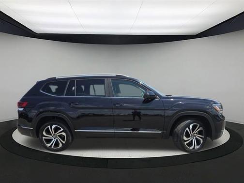 2022 Volkswagen Atlas 3.6L SEL