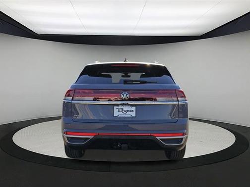 2026 Volkswagen Atlas Cross Sport 2.0T SEL