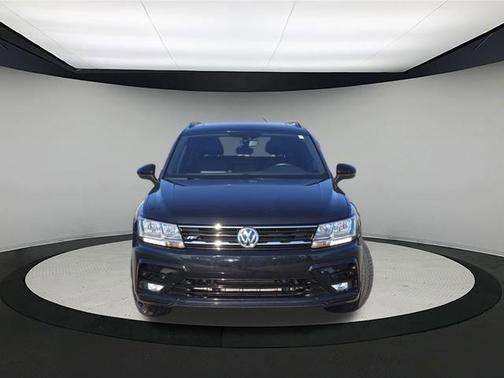 2021 Volkswagen Tiguan 2.0T SE R-Line Black