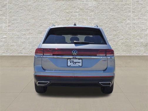 Silver Mist Metallic 2026 Volkswagen Atlas 2.0T SE