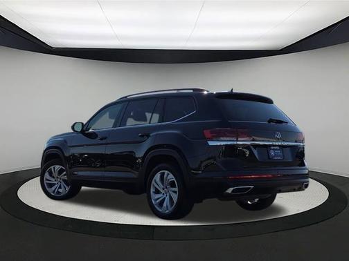 2022 Volkswagen Atlas 2.0T SE