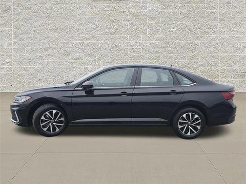 Platinum Gray Metallic 2026 Volkswagen Jetta 1.5T S