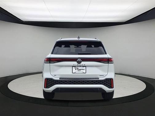 2025 Volkswagen Tiguan 2.0T SE R-Line Black