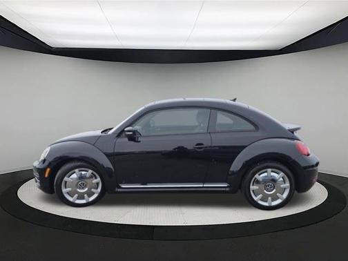 2017 Volkswagen Beetle 1.8T SEL