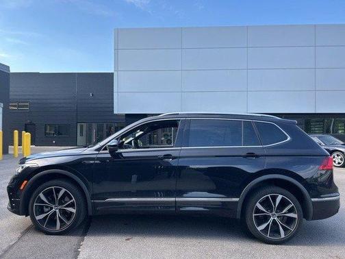 2022 Volkswagen Tiguan 2.0T SEL R-Line