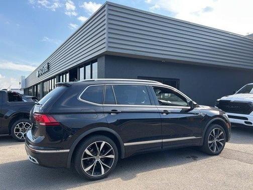 2022 Volkswagen Tiguan 2.0T SEL R-Line
