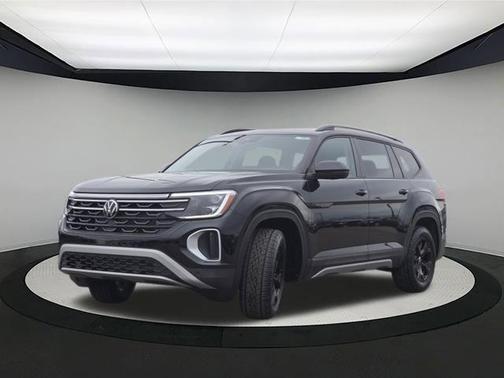 2026 Volkswagen Atlas PEAK EDITION