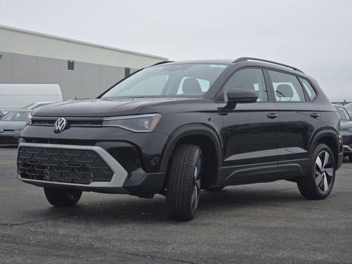 Deep Black Pearl 2026 Volkswagen Taos 1.5T S