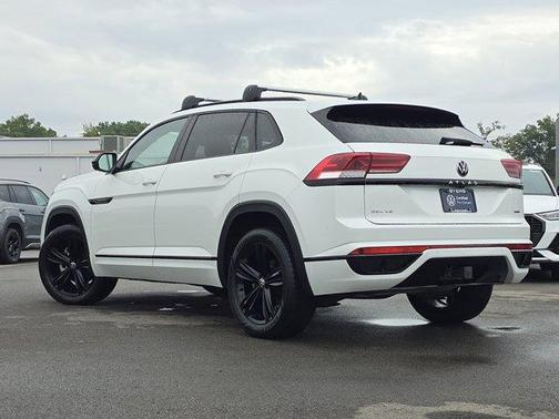 2023 Volkswagen Atlas Cross Sport 3.6 V6 SEL R-Line Black
