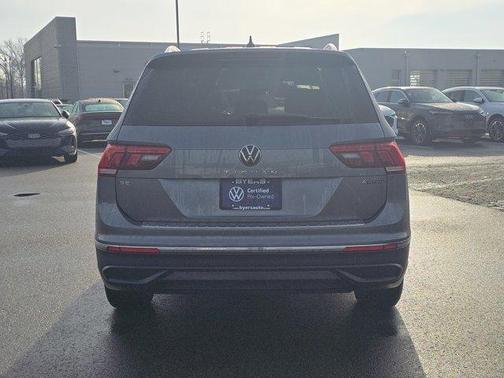 2023 Volkswagen Tiguan 2.0T SE