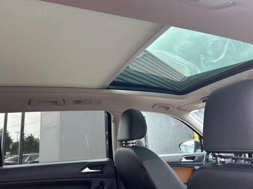 2018 Volkswagen Tiguan 2.0T SEL