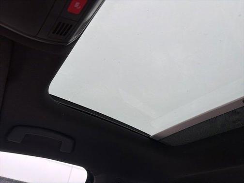 2021 Volkswagen Jetta 1.4T R-Line