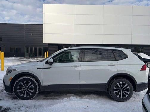 2022 Volkswagen Tiguan 2.0T S