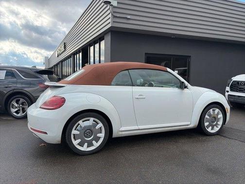2019 Volkswagen Beetle 2.0T Final Edition SEL