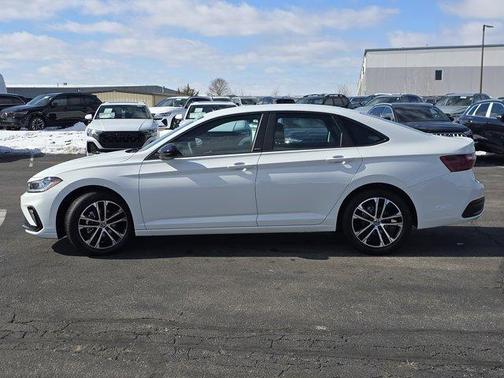 2026 Volkswagen Jetta 1.5T Sport