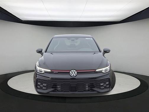2026 Volkswagen Golf GTI SE