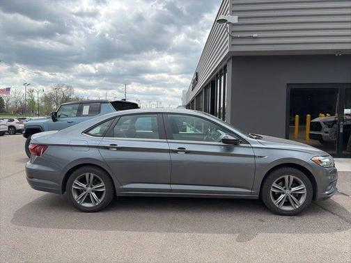 2019 Volkswagen Jetta 1.4T R-Line